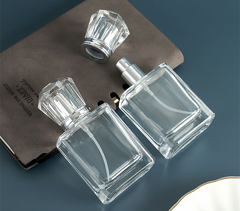 botella de perfume en aerosol de estilo clásico de 30 ml